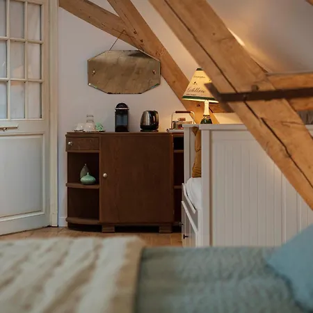 B&B Les Olivanies 3*